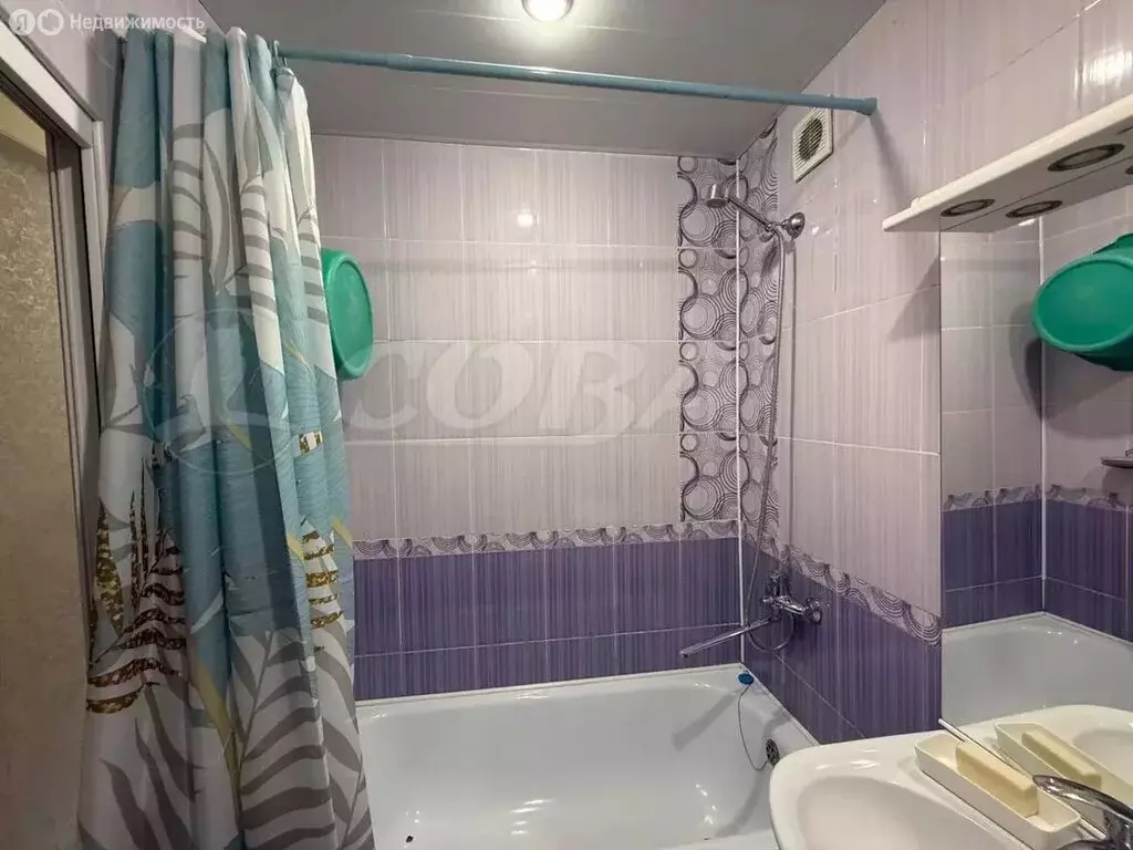 3-комнатная квартира: Махачкала, улица Юсупа Акаева, 3 (51 м) - Фото 1