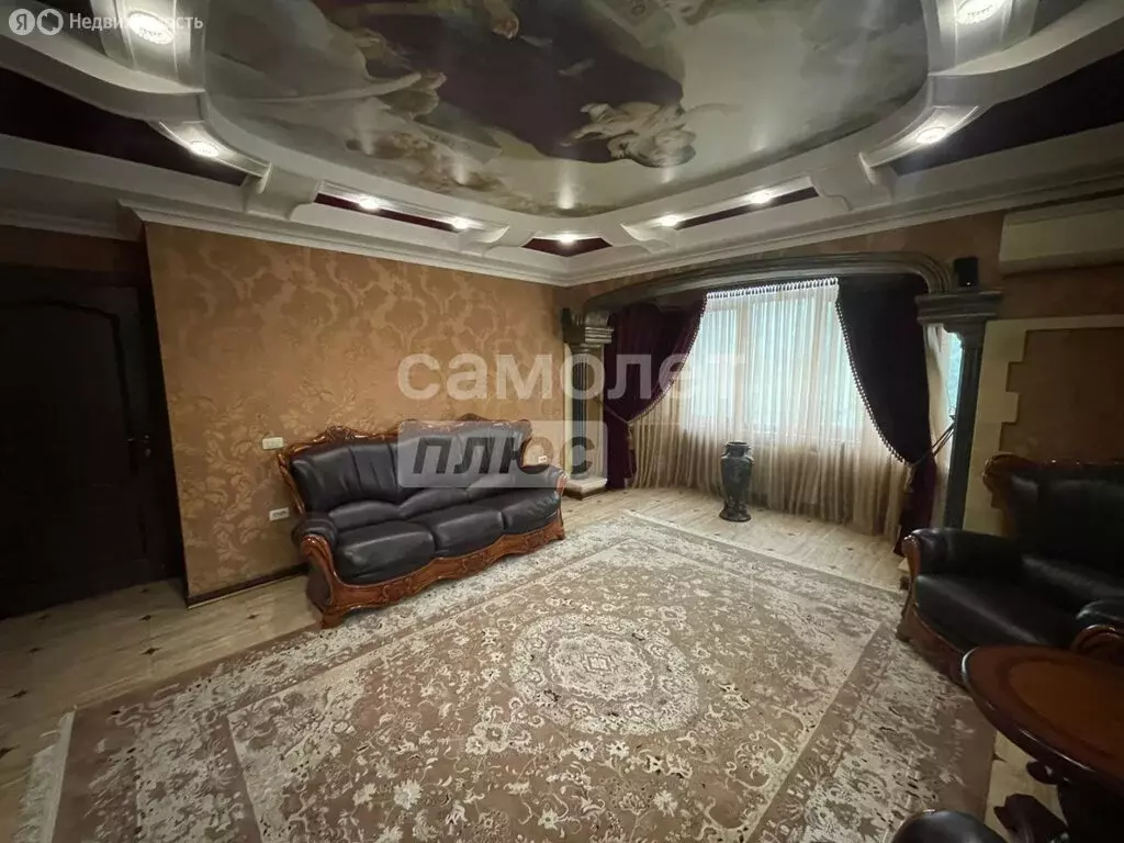 3-комнатная квартира: Туапсе, улица Калараша, 29 (115 м) - Фото 1