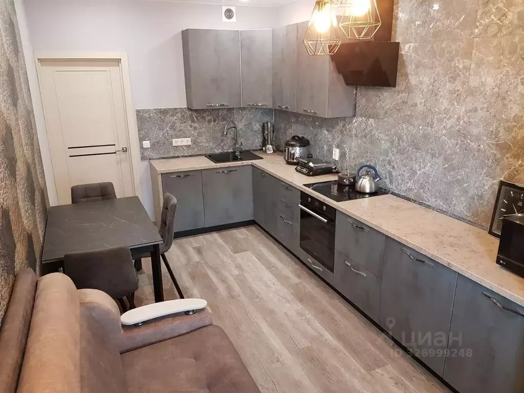 2-к кв. Краснодарский край, Краснодар ул. Евгении Жигуленко, 3к1 (67.0 ... - Фото 2