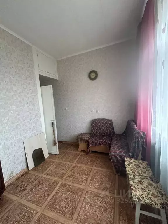 3-к кв. Омская область, Омск ул. Орджоникидзе, 13 (90.3 м) - Фото 1