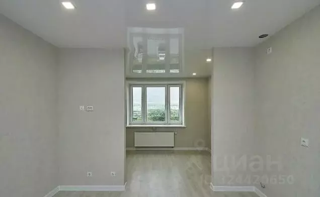 1-к кв. Тюменская область, Тюмень ул. Республики, 204к11 (30.8 м) - Фото 0