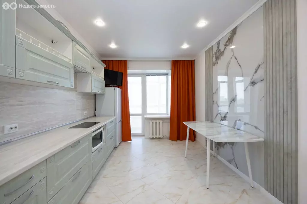 2-комнатная квартира: Благовещенск, Политехническая улица, 1 (64.9 м) - Фото 2