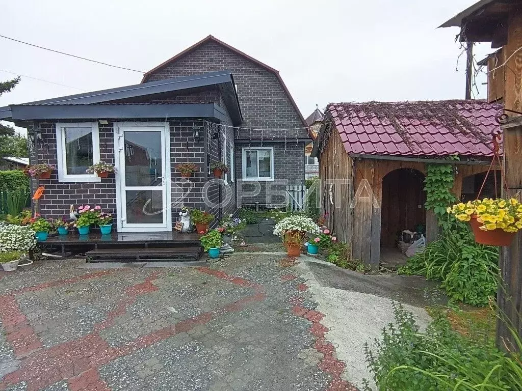 Дом в Тюменская область, Тюмень Колхозная ул., 50 (116 м) - Фото 1