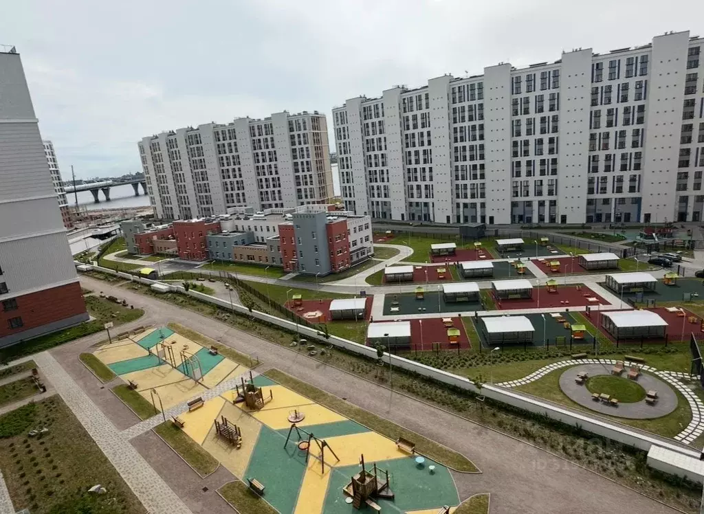 3-к кв. Санкт-Петербург просп. Крузенштерна, 2 (92.16 м) - Фото 0
