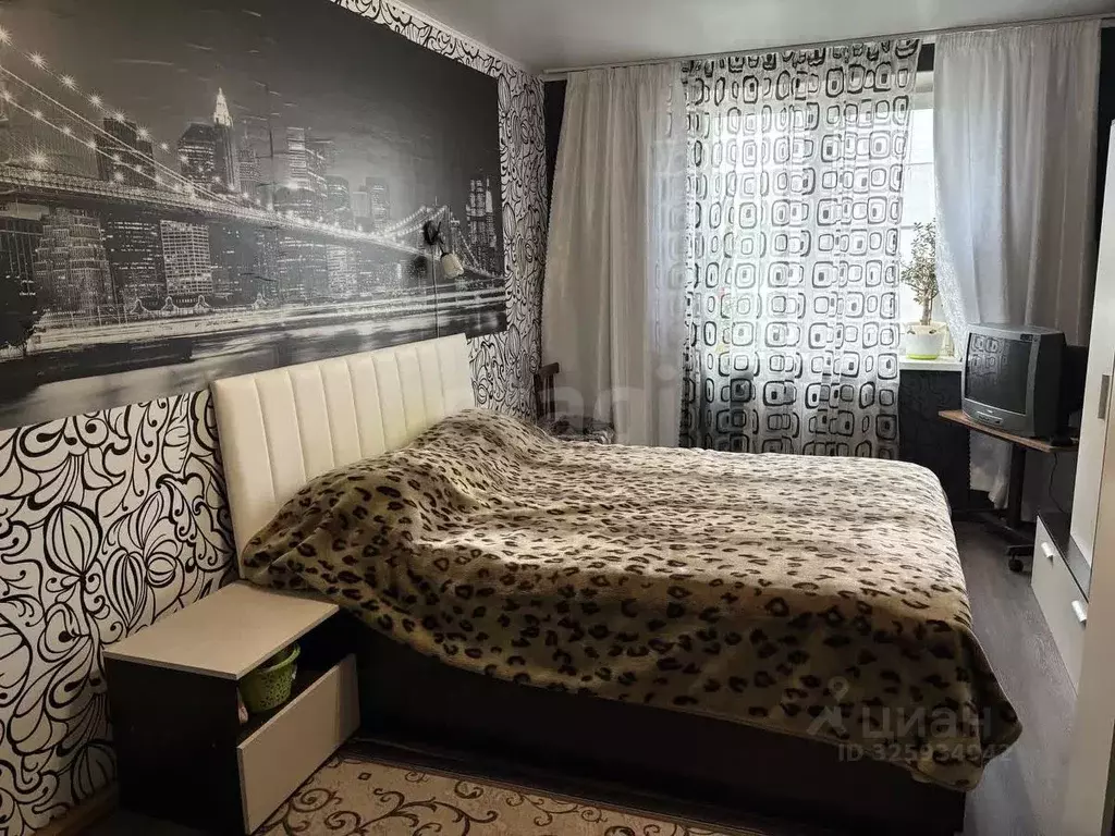 3-к кв. Калужская область, Калуга ул. Георгия Амелина, 28 (71.4 м) - Фото 1