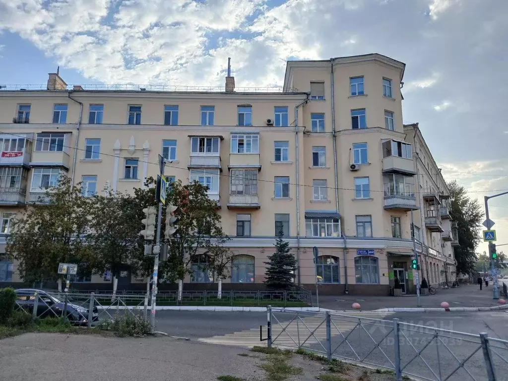 2-к кв. Татарстан, Казань ул. Восстания, 41 (55.0 м) - Фото 0