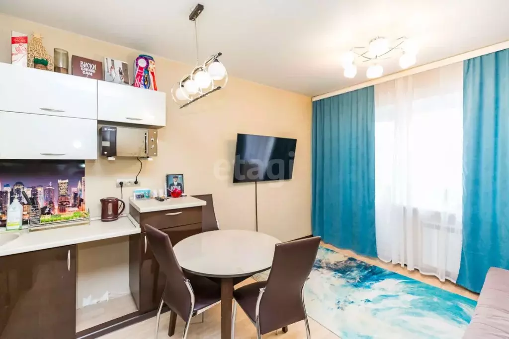 2-к кв. Ханты-Мансийский АО, Сургут ул. Просвещения, 43 (52.2 м) - Фото 1