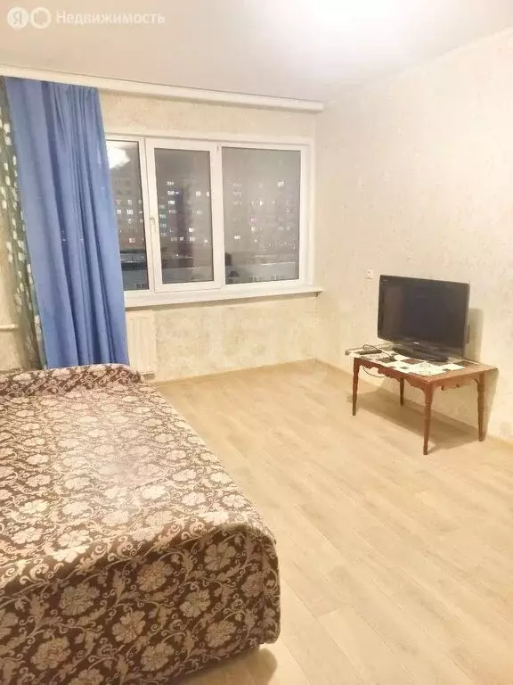 3-комнатная квартира: Новый Уренгой, улица Геологоразведчиков, 6 (60.2 ... - Фото 1