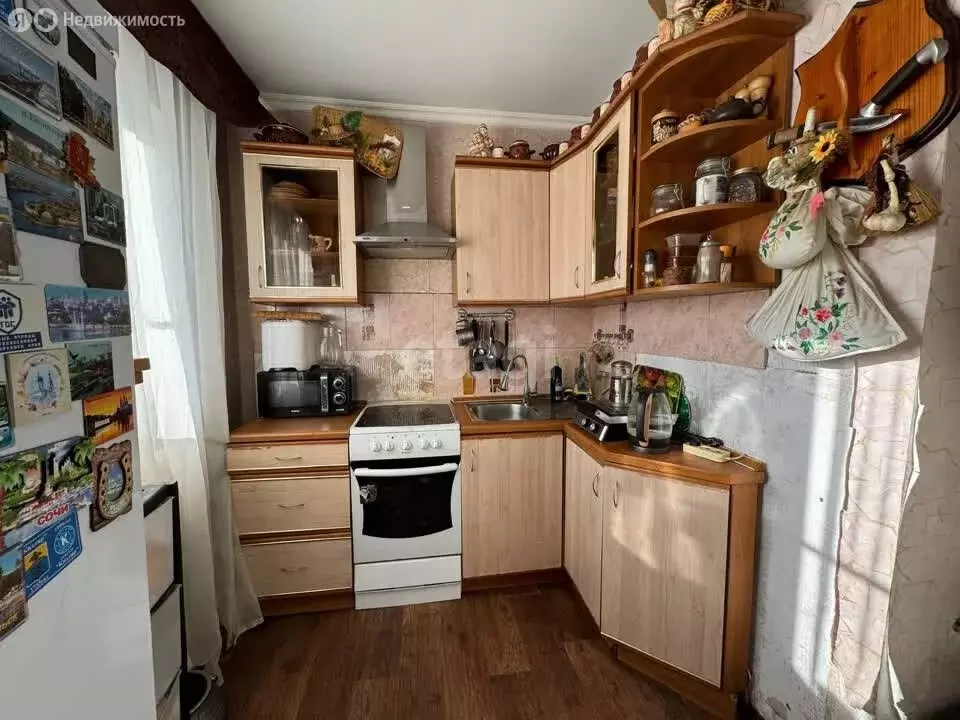 4-комнатная квартира: Ачинск, 5-й микрорайон, 32 (77.8 м) - Фото 1