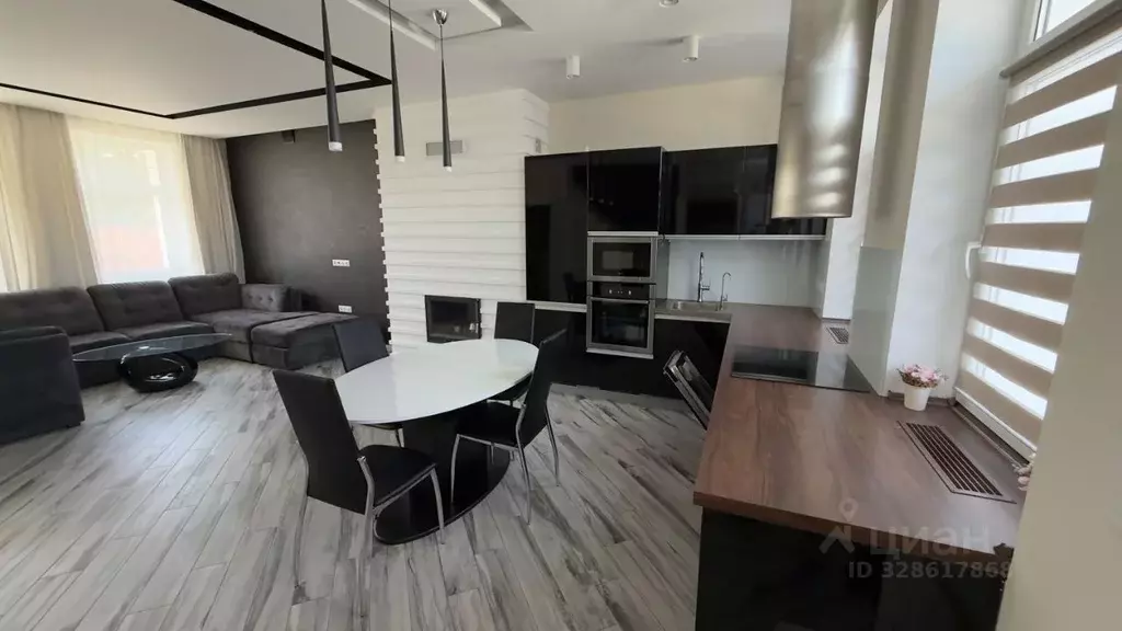 Таунхаус в Московская область, Наро-Фоминский городской округ, д. ... - Фото 1