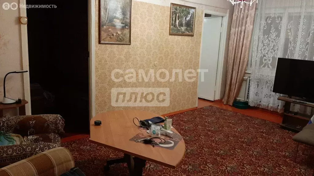 3-комнатная квартира: Омск, улица Лукашевича, 15 (49.6 м) - Фото 1