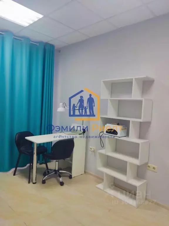 Офис в Калужская область, Обнинск просп. Ленина, 137к4 (10 м) - Фото 1