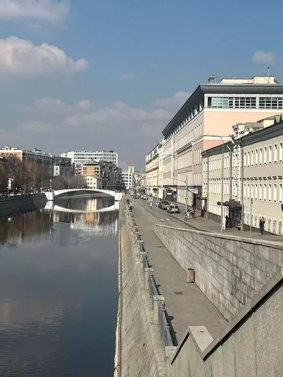 Апартаменты-студия, 18 м, 1/5 эт. - Фото 1