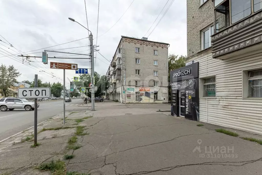 Помещение свободного назначения в Алтайский край, Барнаул просп. ... - Фото 2