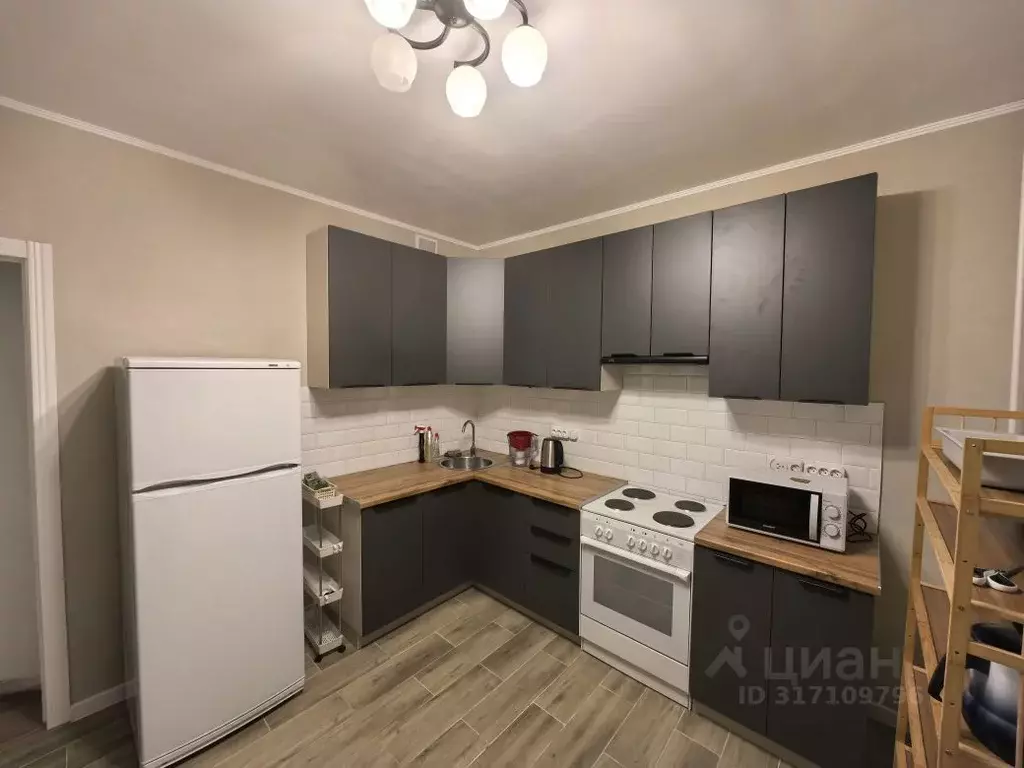 1-к кв. Москва Беловежская ул., 83 (38.3 м) - Фото 0