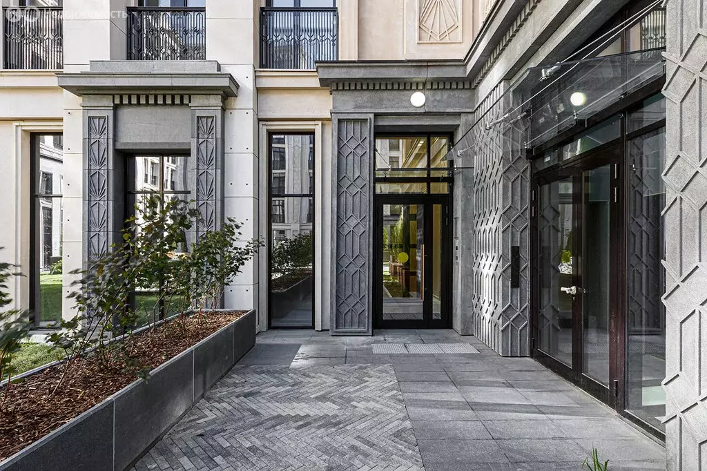 3-комнатная квартира: Санкт-Петербург, 20-я линия Васильевского ... - Фото 2