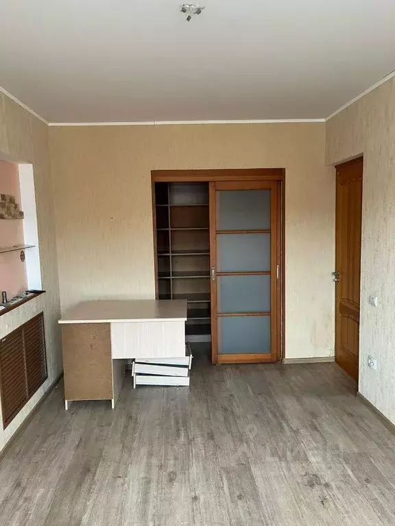3-к кв. Брянская область, Брянск ул. Пушкина, 9 (61.6 м) - Фото 0