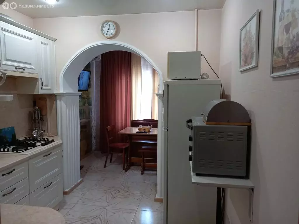 3-комнатная квартира: село Агой, Школьная улица, 6 (58.4 м) - Фото 1