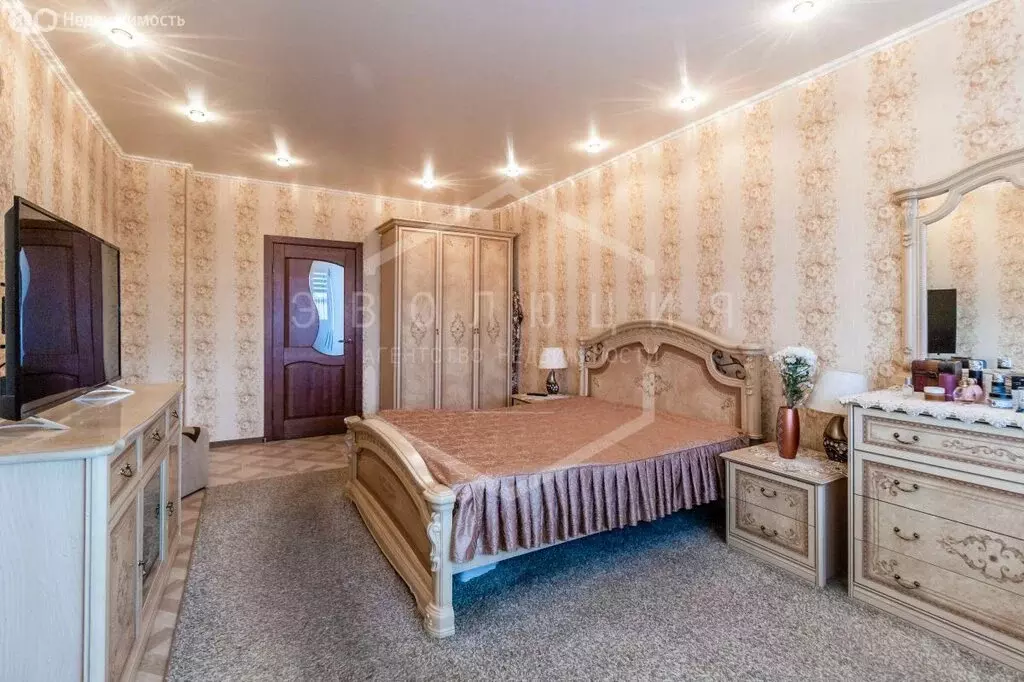 2-комнатная квартира: Калининград, Автомобильная улица, 19 (80.4 м) - Фото 2