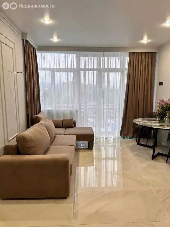 1-комнатная квартира: Владикавказ, улица Андрея Днепровского, 8/3 (55 ... - Фото 1