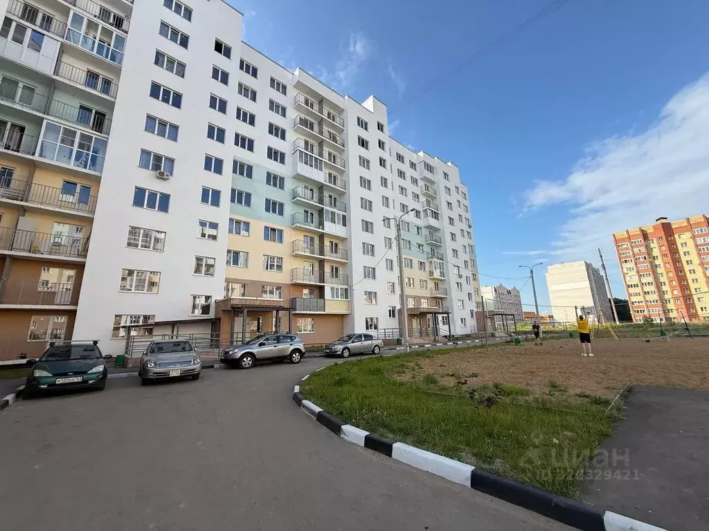 2-к кв. Ярославская область, Ярославль ул. Брагинская, 18к2 (53.7 м) - Фото 0