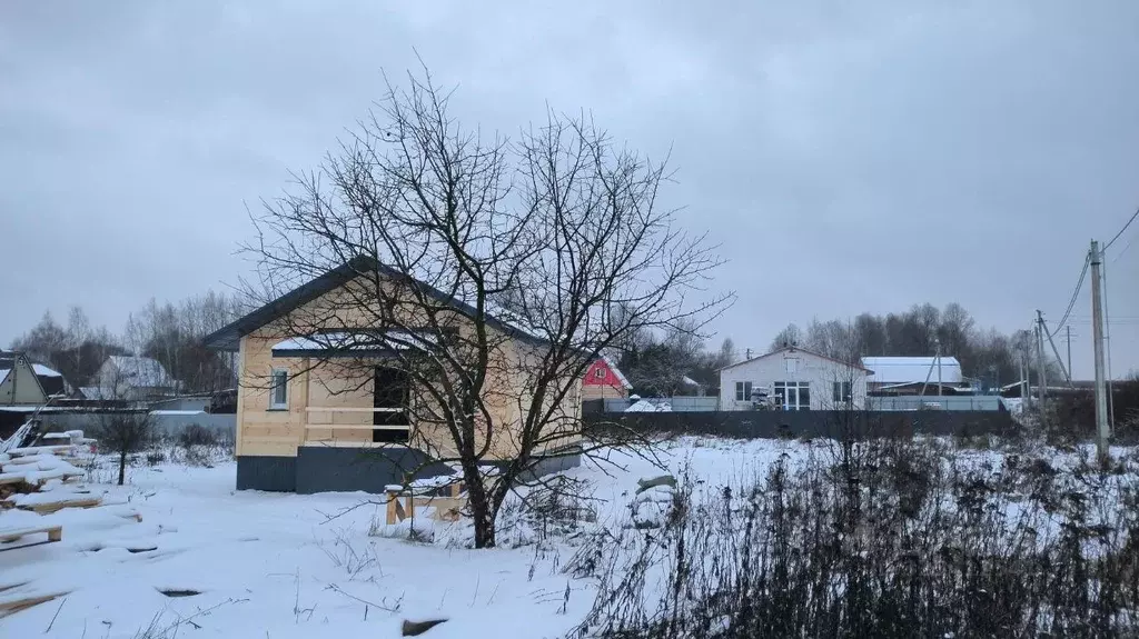 Дом в Московская область, Домодедово городской округ, д. Сырьево  (74 ... - Фото 1