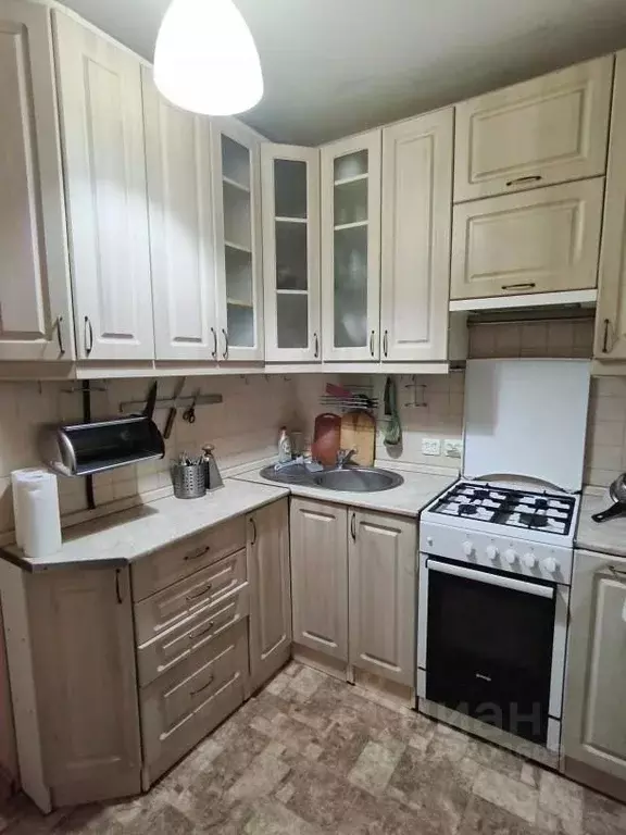 2-к кв. Ленинградская область, Гатчина ул. Урицкого, 35 (43.0 м) - Фото 1