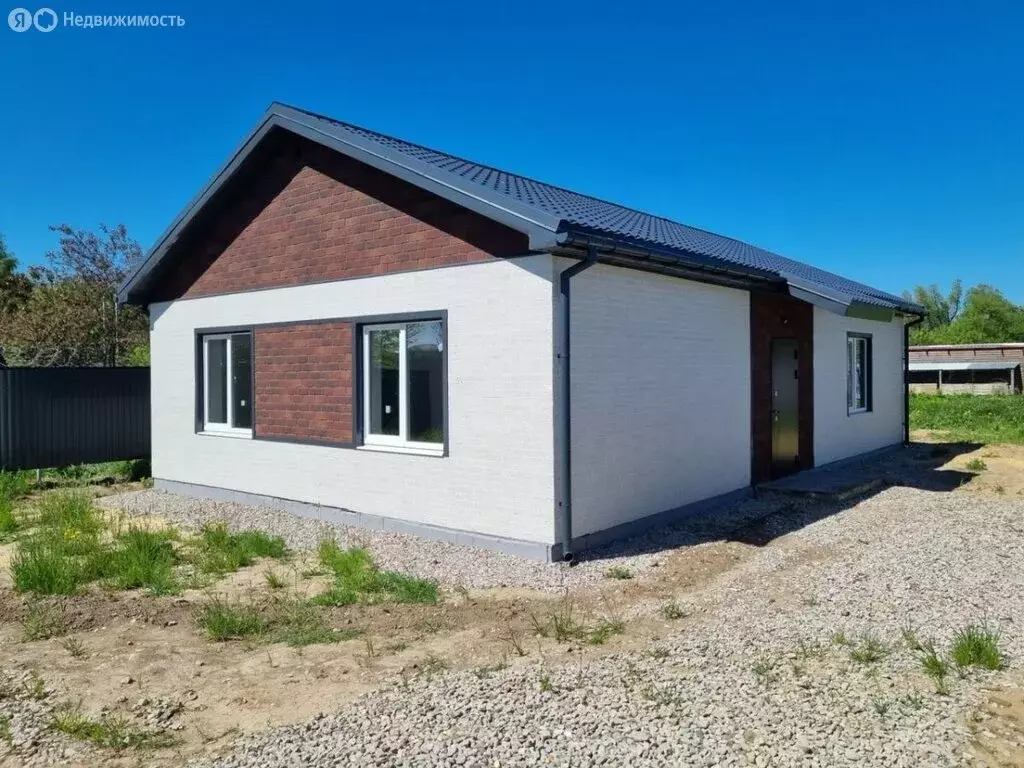 Дом в Пензенская область, село Бессоновка (100 м) - Фото 1