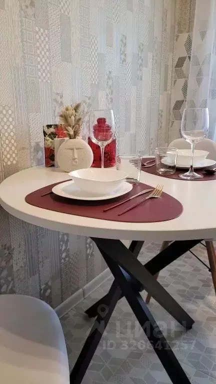 1-к кв. Иркутская область, Иркутск ул. Лыткина, 9/6 (40.0 м) - Фото 0