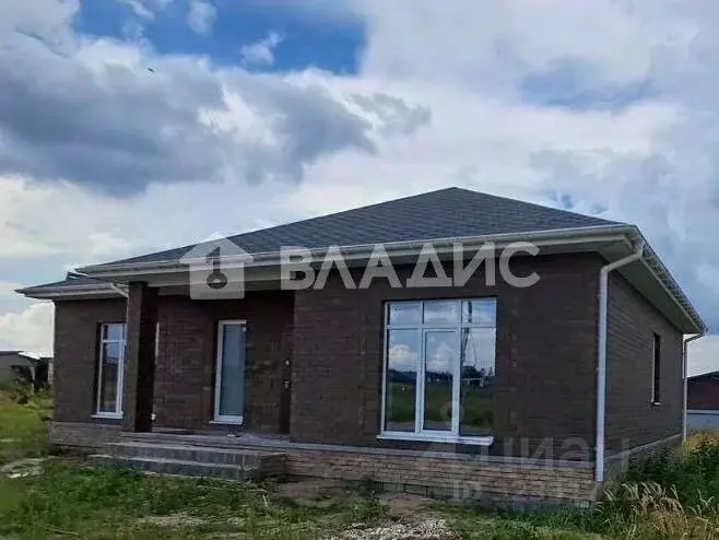 Дом в Воронежская область, Рамонский район, Новоживотинновское с/пос, ... - Фото 1