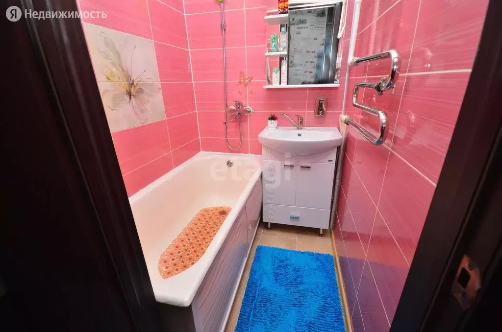 3-комнатная квартира: Заводоуковск, Первомайская улица, 6 (64 м) - Фото 1