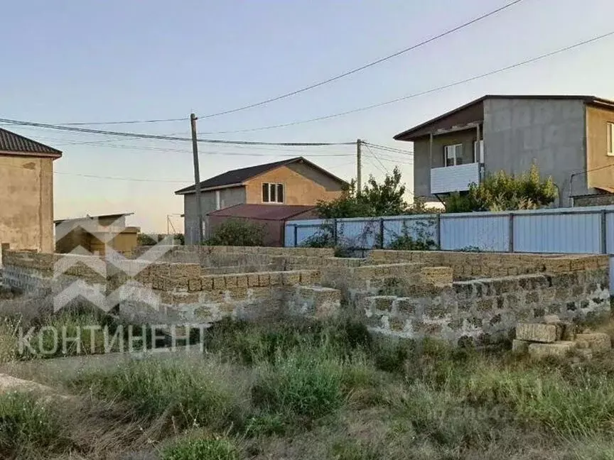 Дом в Крым, Сакский район, с. Уютное ул. Садовая, 4 (76 м) - Фото 0