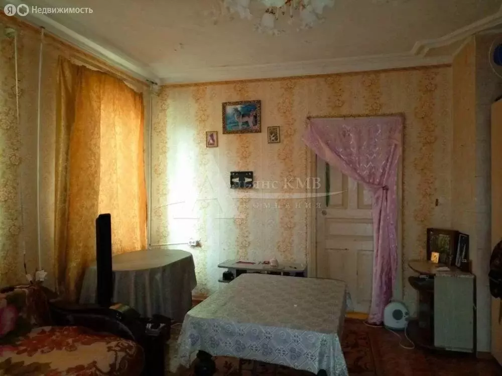 Дом в Георгиевск, Октябрьская улица (33.8 м) - Фото 0