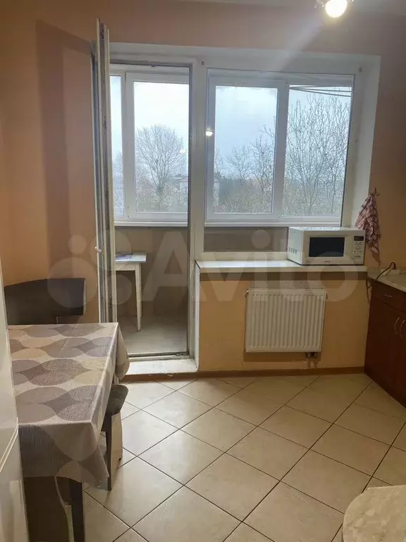 1-к. квартира, 40 м, 3/5 эт. - Фото 0