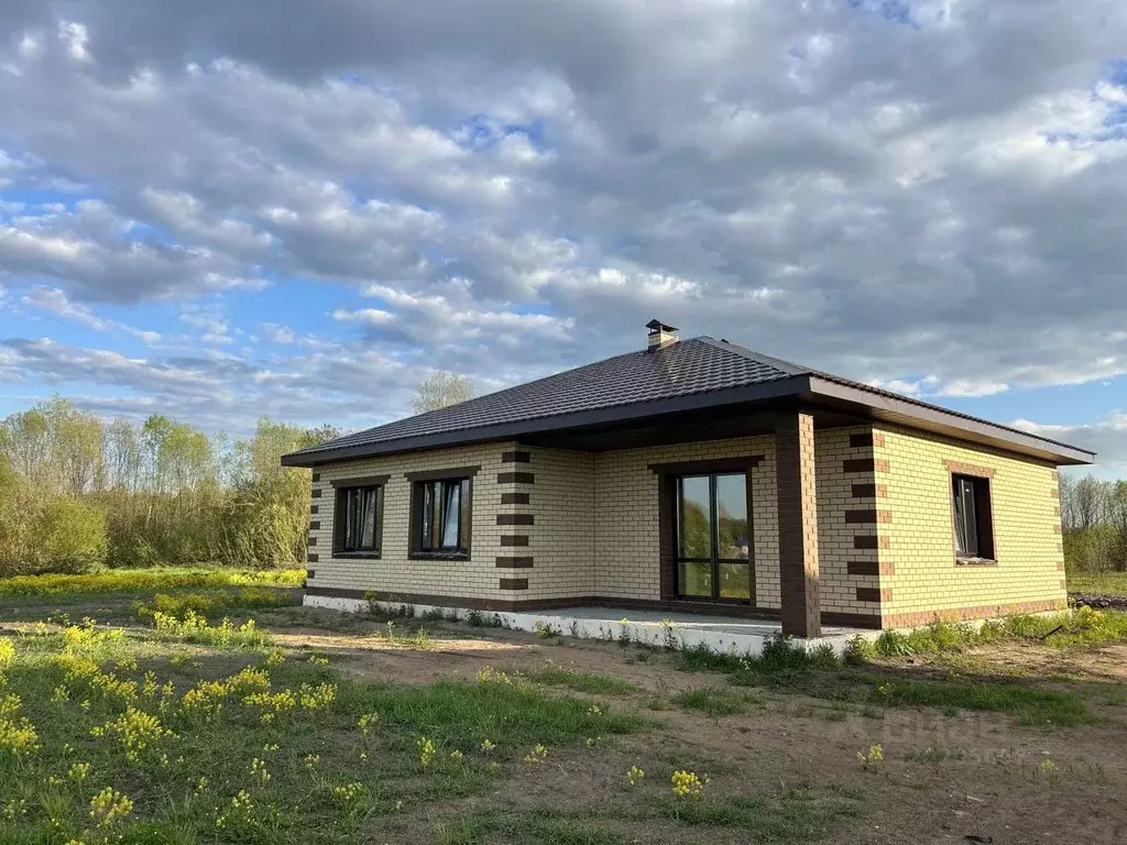 Дом в Кировская область, Киров городской округ, д. Малая Субботиха  ... - Фото 1