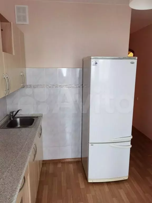 1-к. квартира, 40 м, 8/11 эт. - Фото 0