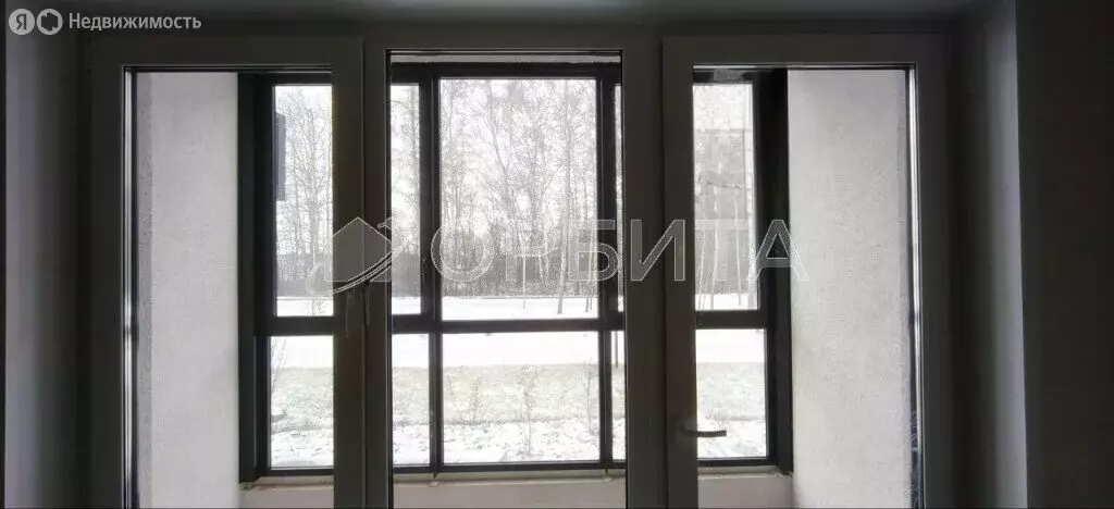 2-комнатная квартира: Тюмень, улица Игоря Комиссарова, 28 (73 м) - Фото 2