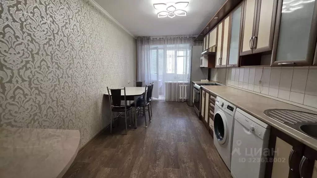 3-к кв. Башкортостан, Уфа ул. Юрия Гагарина, 12/3 (99.8 м) - Фото 1