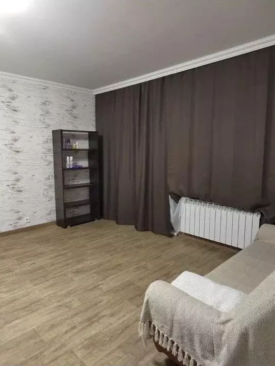 1-к кв. Алтайский край, Барнаул ул. Антона Петрова, 254 (40.2 м) - Фото 2