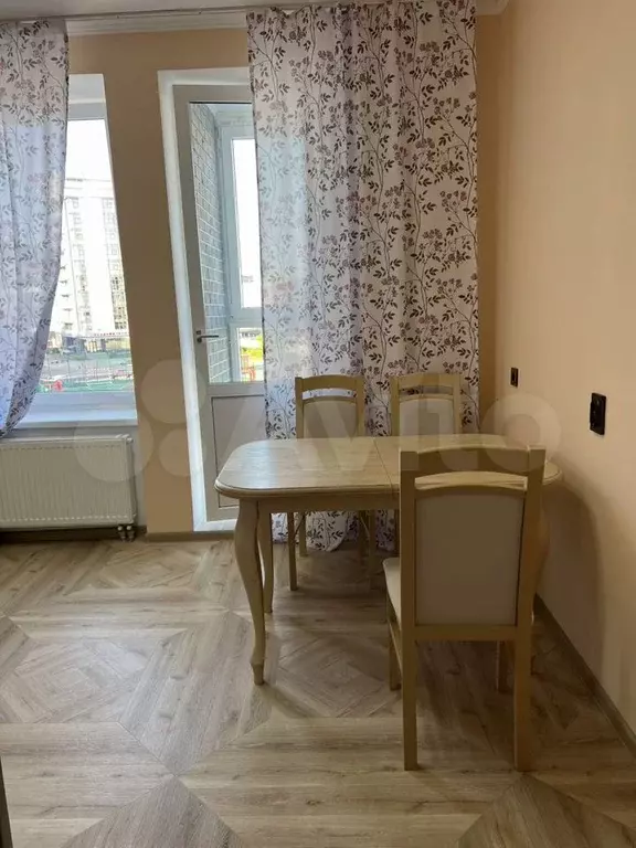 1-к. квартира, 38 м, 4/9 эт. - Фото 0