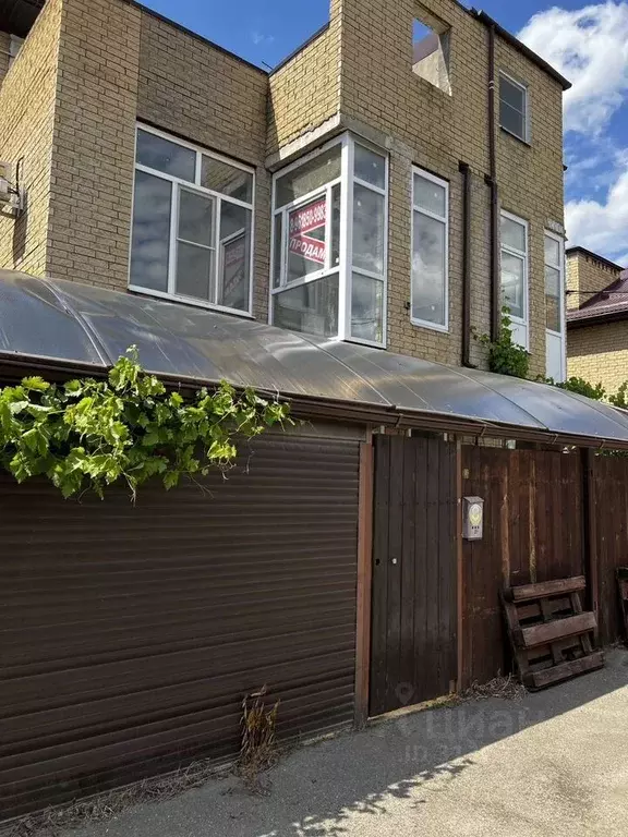 Таунхаус в Краснодарский край, Краснодар проезд 2-й Звенигородский, 35 ... - Фото 1