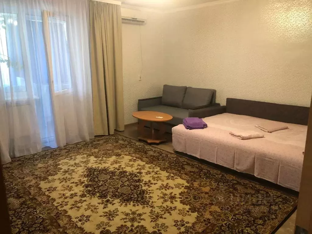 2-к кв. Крым, Алушта муниципальный округ, Партенит пгт ул. Солнечная, ... - Фото 0