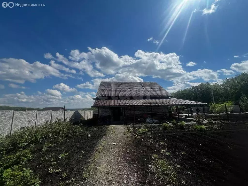 Дом в село Стрелецкое, Волшебная улица (190 м) - Фото 1