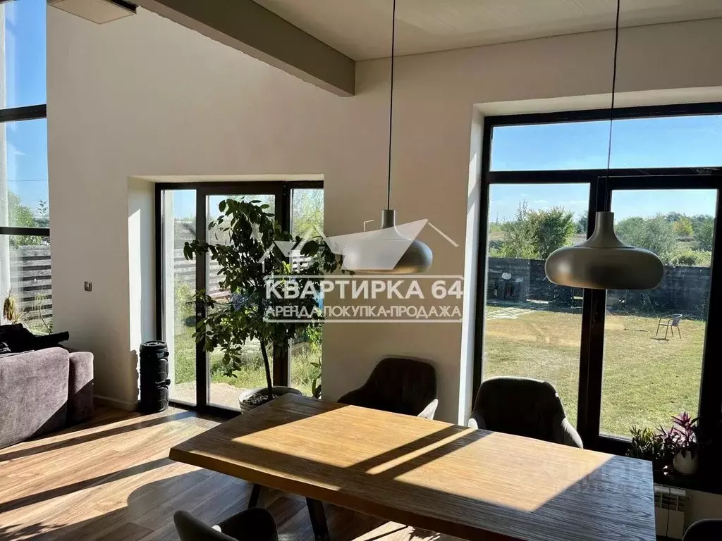 Дом в Саратовская область, Балаково ш. Подсосенское, 55А (137 м) - Фото 1