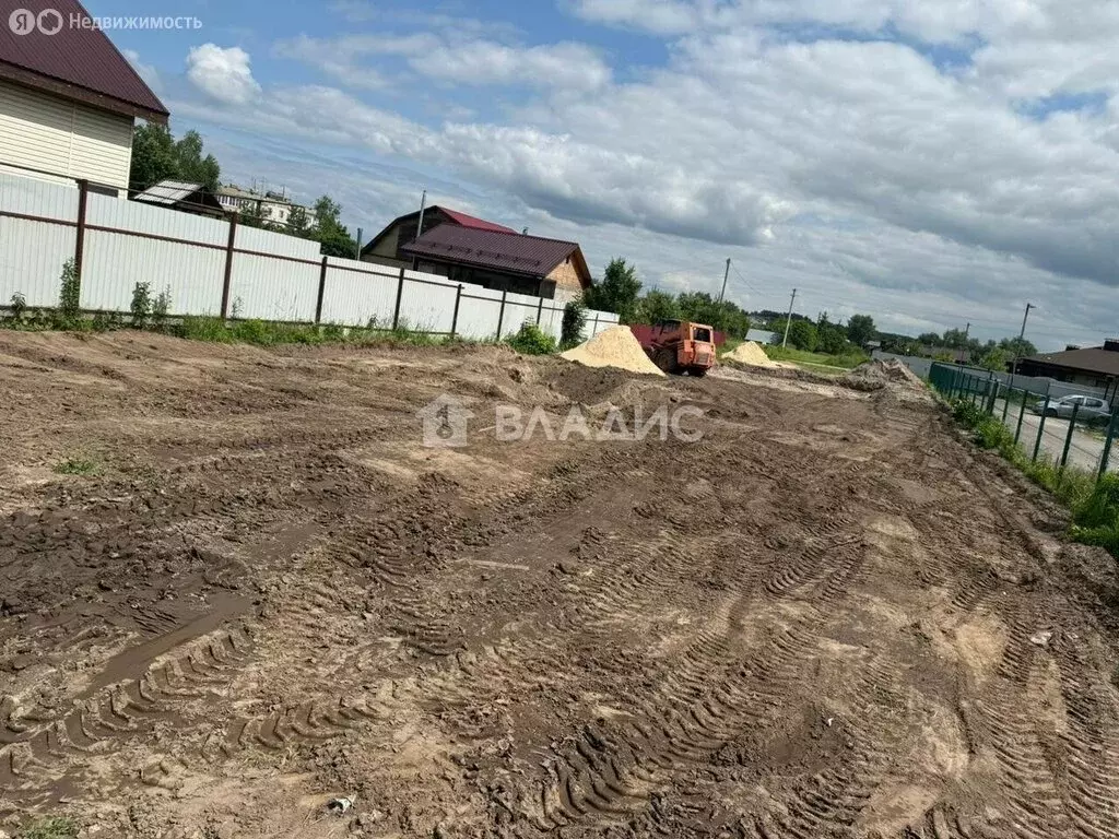 Участок в село Вязовка, улица Специалистов, 10 (6 м) - Фото 0