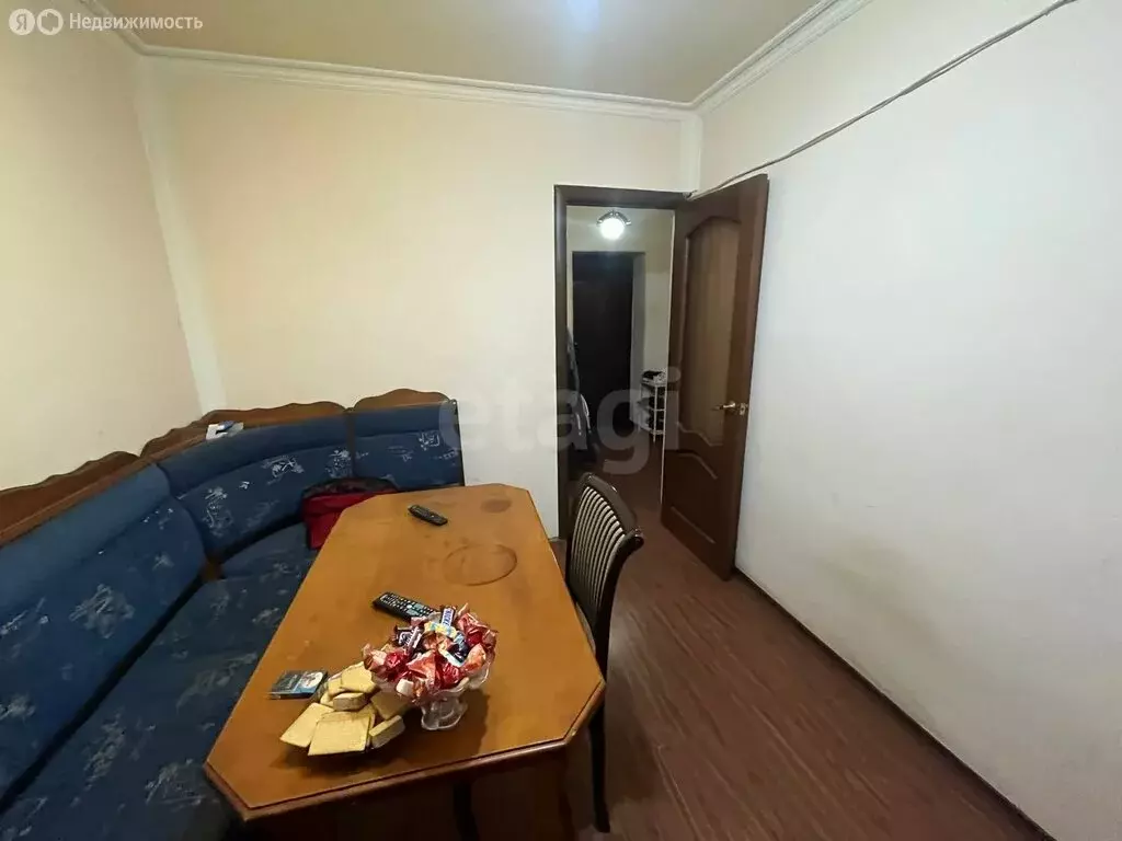 1-комнатная квартира: Владикавказ, проспект Доватора, 7к2 (40 м) - Фото 0