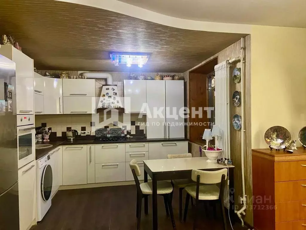 3-к кв. Ивановская область, Иваново ул. Поэта Майорова, 16 (76.2 м) - Фото 2