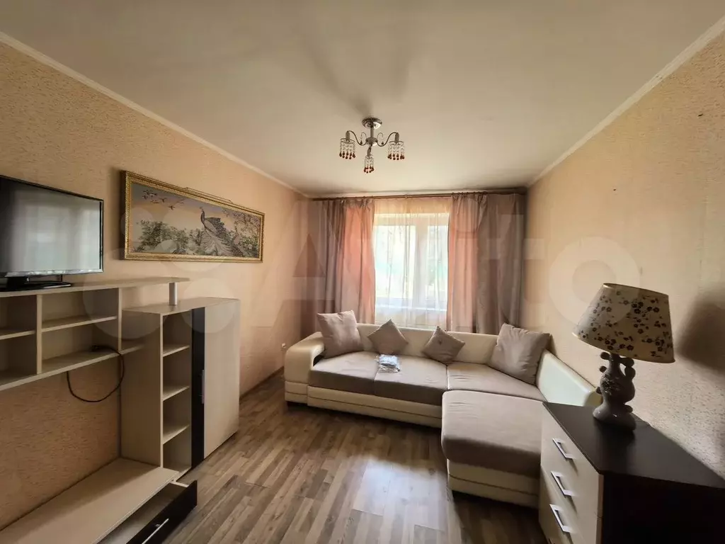 5-к. квартира, 34 м, 1/5 эт. - Фото 0