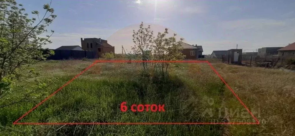 Участок в Крым, Саки ул. Изета Юнусова (6.0 сот.) - Фото 0