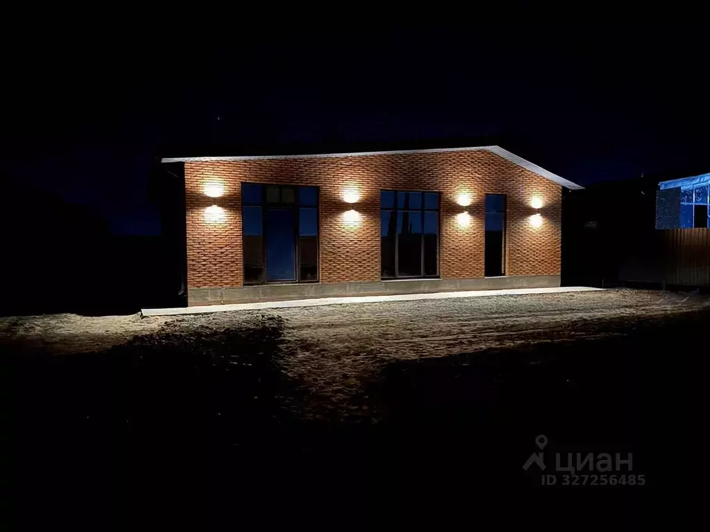 Дом в Ростовская область, Неклиновский район, с. Новобессергеневка ул. ... - Фото 2